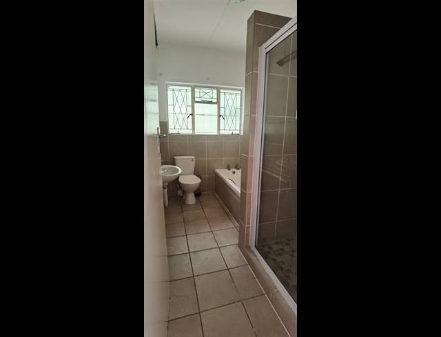 2 BEDROOM SIMPLEX SOLD IN HOWICK CENTRAL
